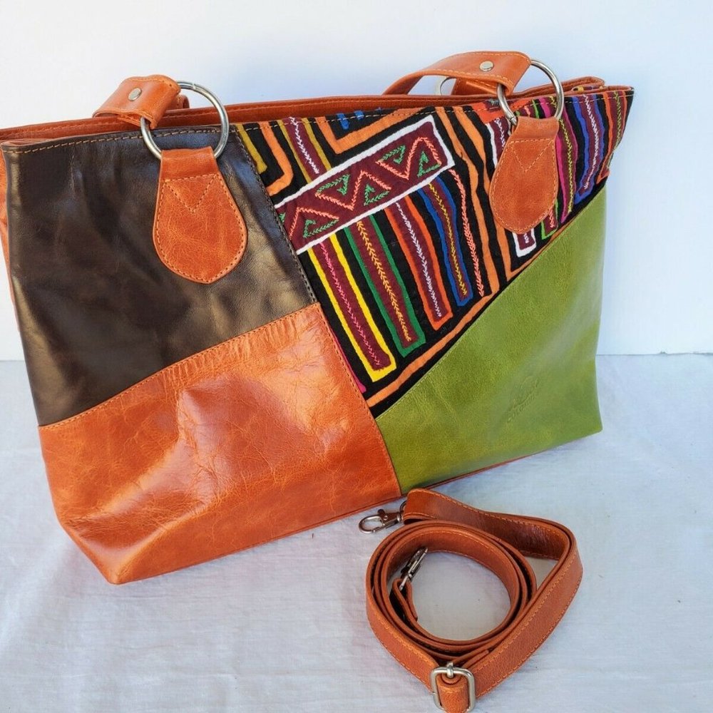 Columbia Hecho Handmade Tribal Shoulder Purse